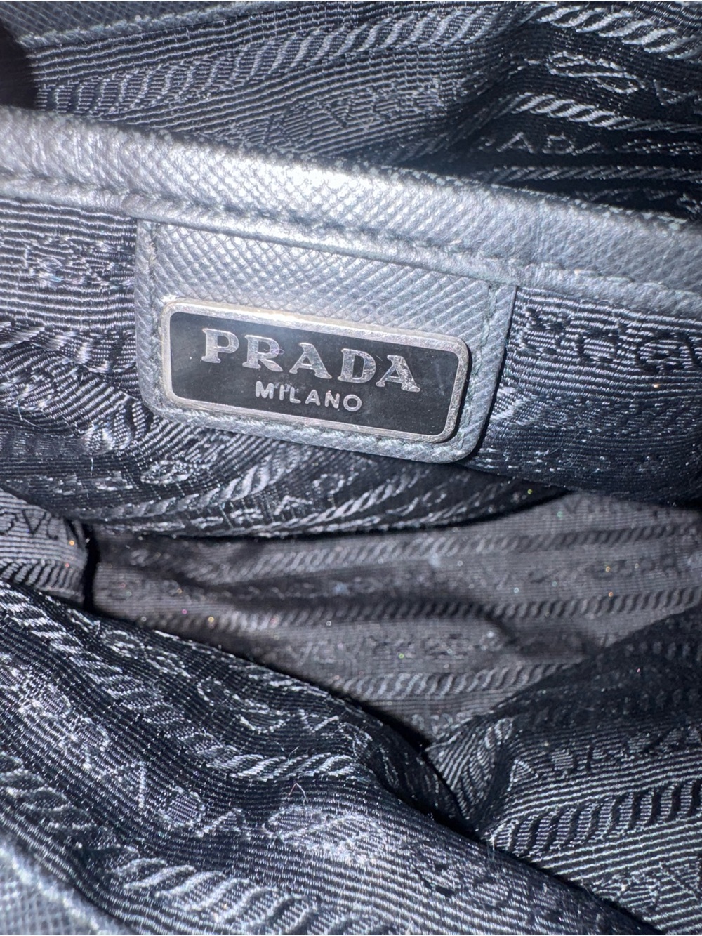Prada vintage Black Tessuto Nylon Cosmetic Pouch/Clutch ✅authentic✅ - Picture 3 of 13